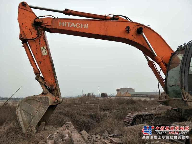 河南出售转让二手9000小时2010年日立ZX270LC挖掘机