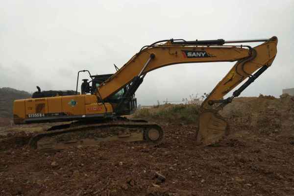 贵州出售转让二手3679小时2014年三一重工SY355H挖掘机