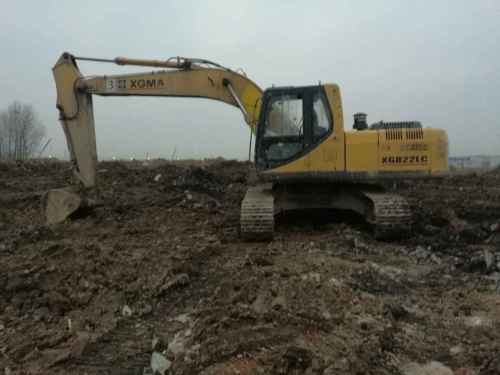 湖北出售转让二手5300小时2013年厦工XG822LC挖掘机