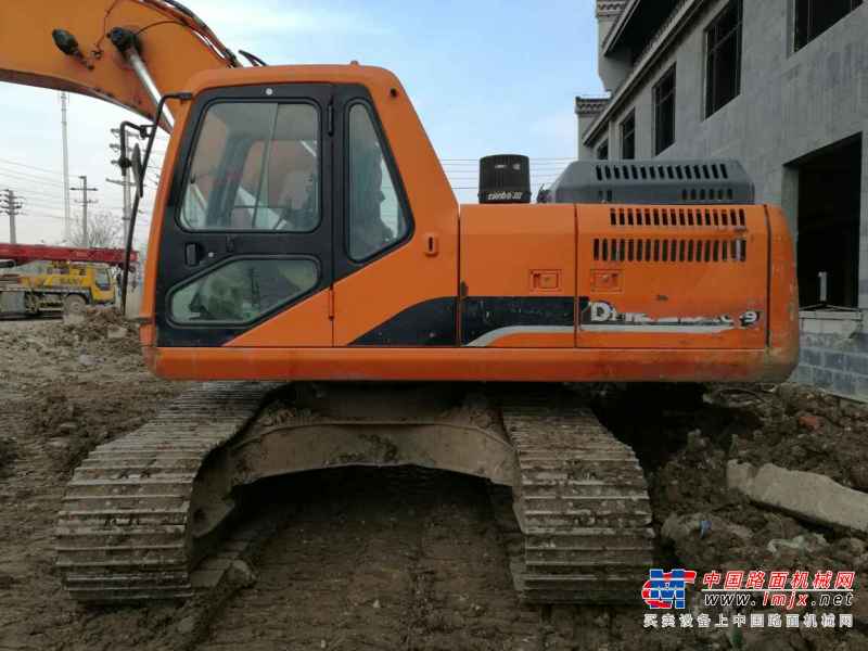安徽出售转让二手8600小时2010年斗山DH215挖掘机