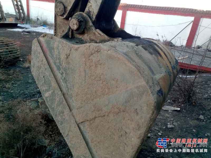 山西出售转让二手12000小时2008年日立ZX240挖掘机