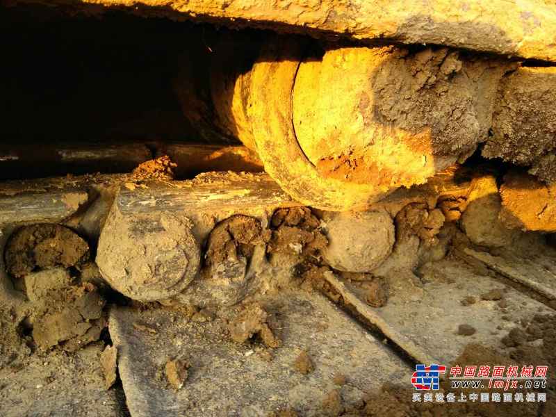 山西出售转让二手14000小时2009年斗山DH220LC挖掘机