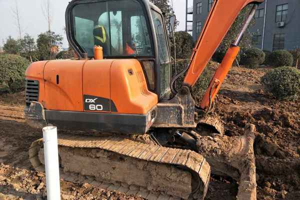 河南出售转让二手6700小时2012年斗山DX60挖掘机