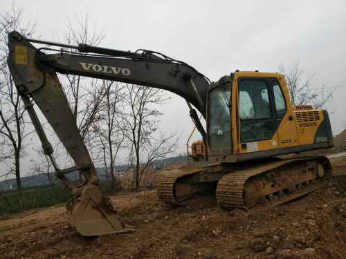 湖北出售转让二手5700小时2011年沃尔沃EC140BLC挖掘机