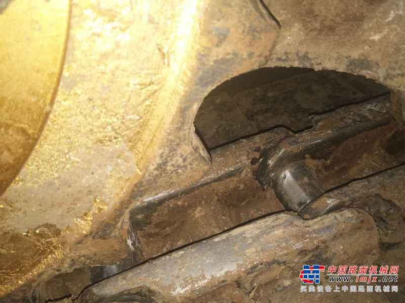 河南出售转让二手9737小时2011年小松PC70挖掘机