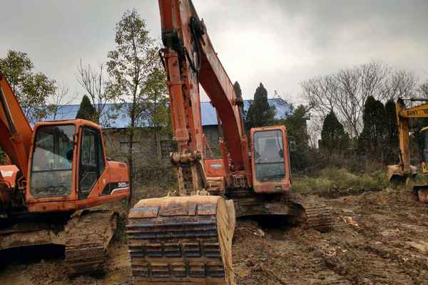 江西出售转让二手11549小时2010年斗山DH225LC挖掘机