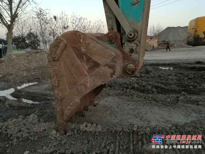 河南出售转让二手7369小时2010年神钢SK250挖掘机