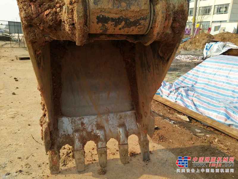 江苏出售转让二手14000小时2006年卡特彼勒320C挖掘机