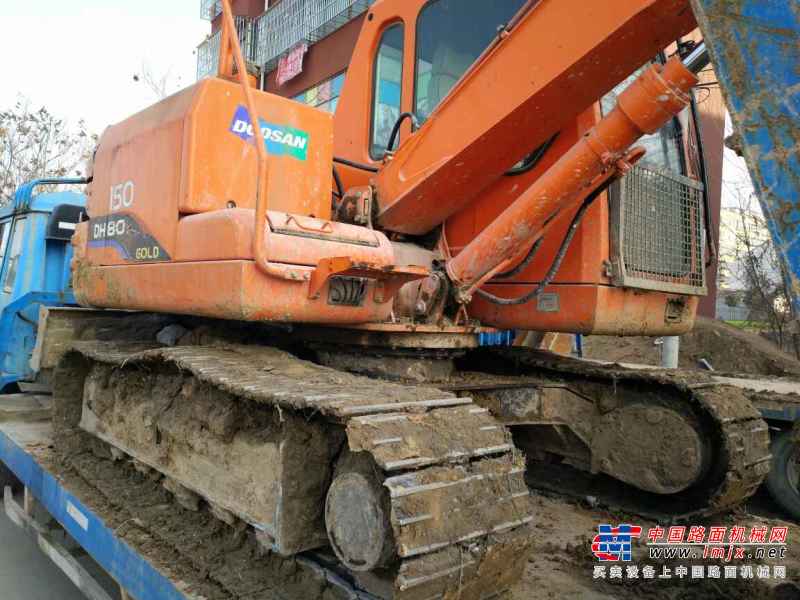 河南出售转让二手6000小时2012年斗山DH80挖掘机