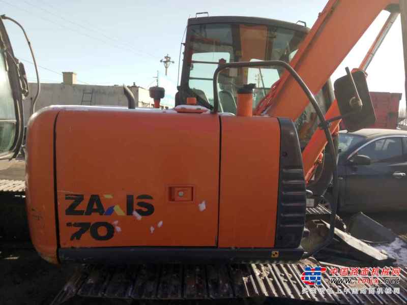 辽宁出售转让二手3000小时2013年日立ZX70挖掘机