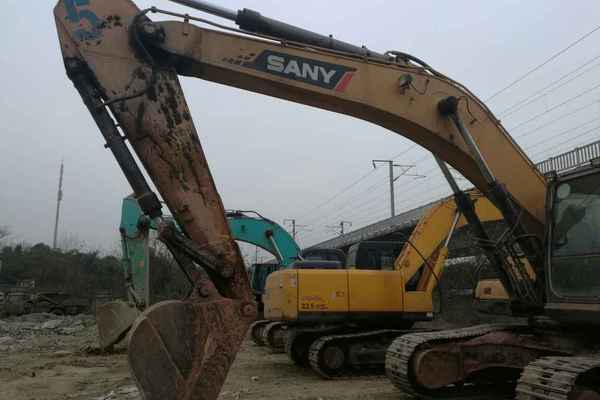 四川出售转让二手4000小时2013年三一重工SY305挖掘机