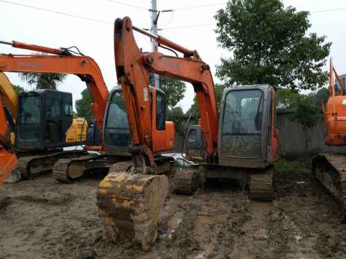 湖北出售转让二手8000小时2011年日立ZX60挖掘机