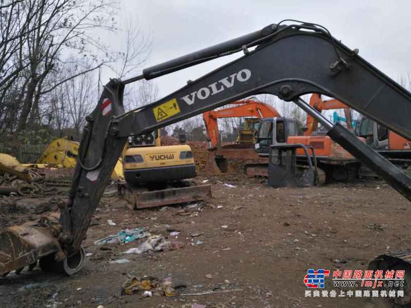 四川出售转让二手7500小时2010年沃尔沃EC55B挖掘机