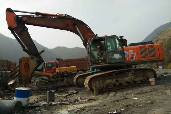 安徽出售转让二手1000小时2010年日立ZX360H挖掘机