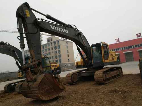 湖北出售转让二手8000小时2011年沃尔沃EC360BLC挖掘机
