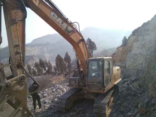 山东出售转让二手8000小时2011年凯斯CX220C挖掘机