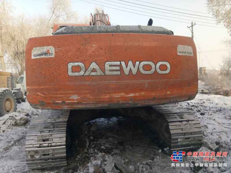 黑龙江出售转让二手20000小时2005年大宇DH220LC挖掘机