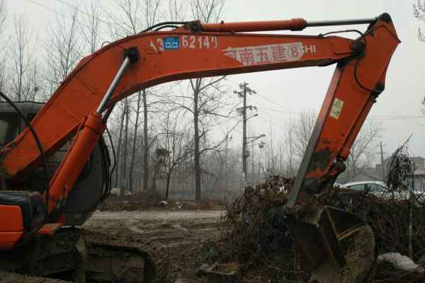 河南出售转让二手7800小时2004年日立EX200挖掘机