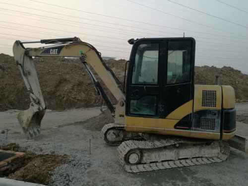 安徽出售转让二手8600小时2010年卡特彼勒305挖掘机