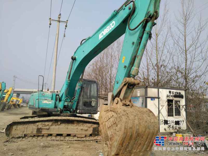 四川出售转让二手6252小时2010年神钢SK260LC挖掘机