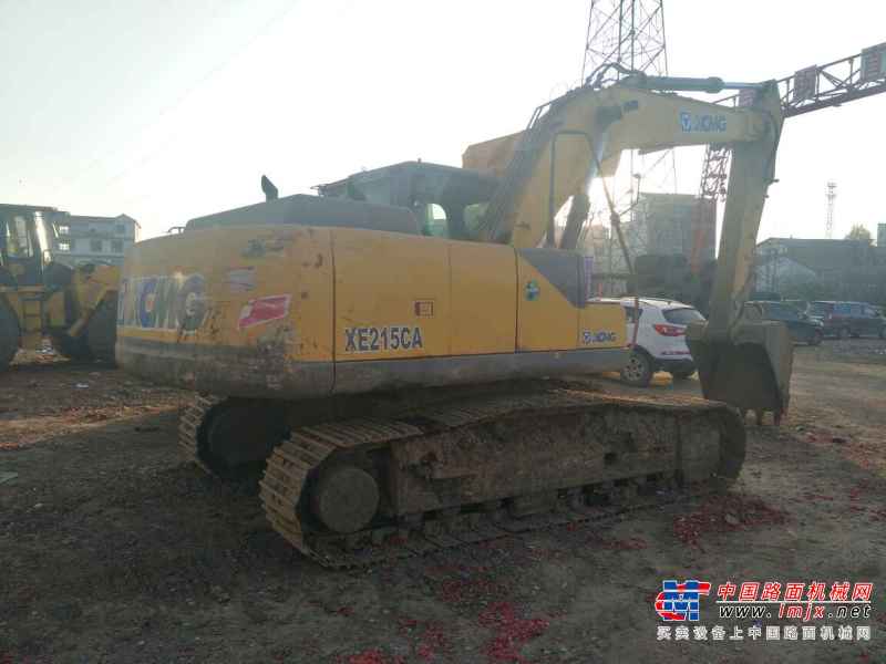 云南出售转让二手1900小时2015年徐工XE215CA挖掘机