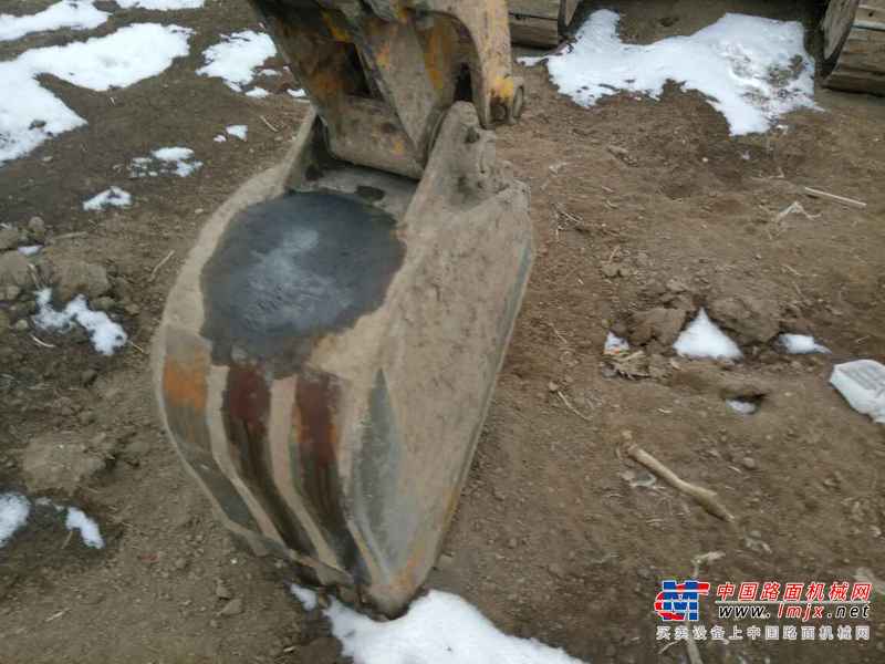 山西出售转让二手2400小时2012年沃得重工W260挖掘机