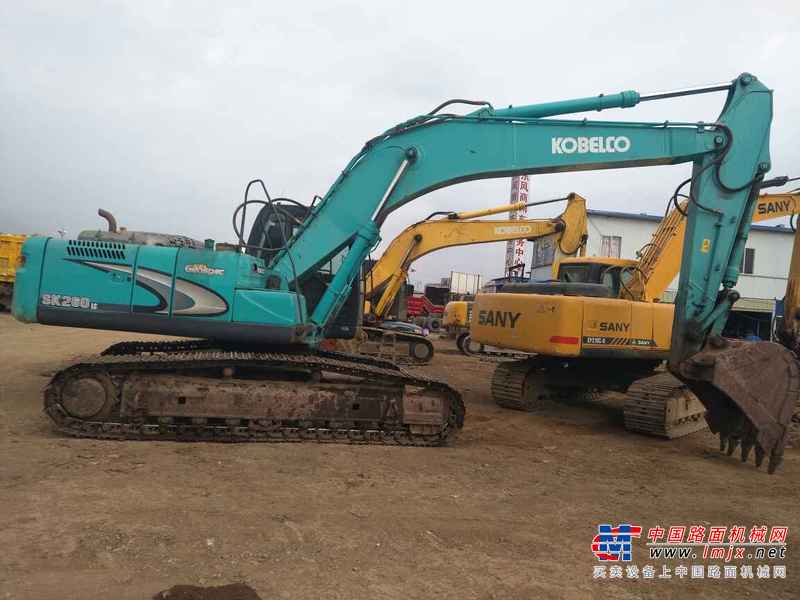 云南出售转让二手7822小时2011年神钢SK260LC挖掘机