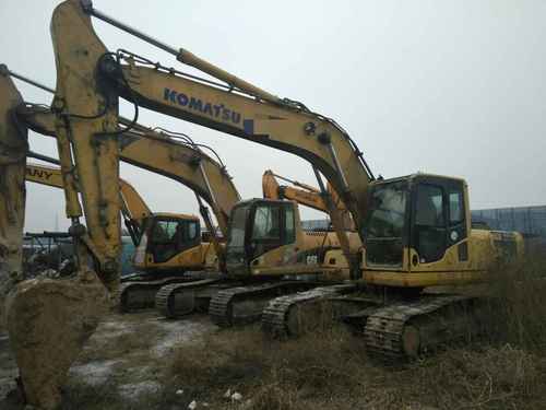 山西出售转让二手4000小时2010年小松PC220挖掘机