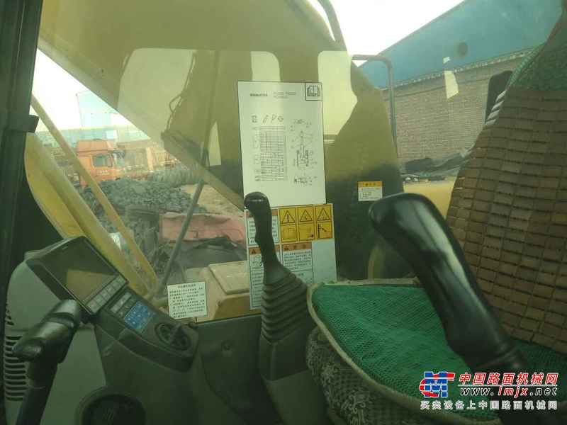 山西出售转让二手4000小时2011年小松PC220挖掘机