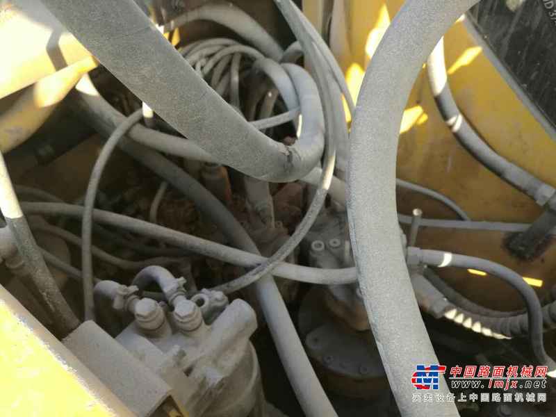 山西出售转让二手5600小时2011年厦工XG815LC挖掘机