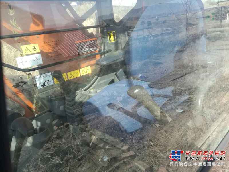 山西出售转让二手2000小时2013年日立ZX210H挖掘机