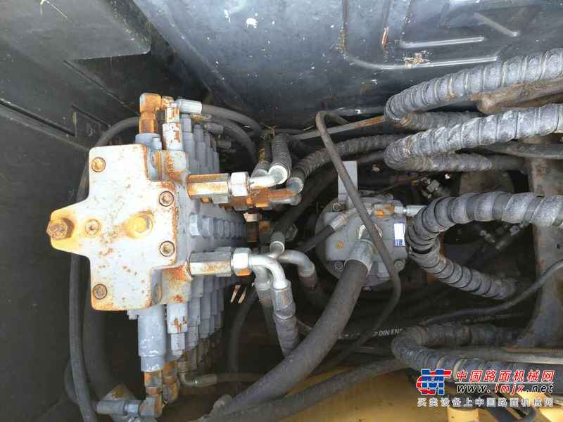 贵州出售转让二手5000小时2011年柳工908D挖掘机