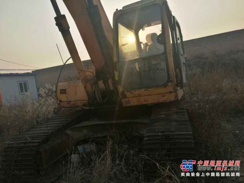 山西出售转让二手14000小时2002年现代R210挖掘机