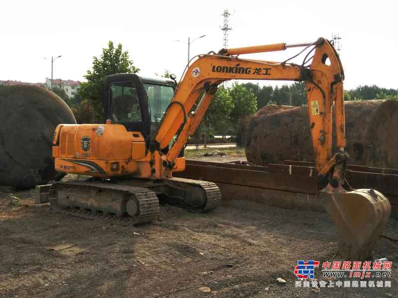 山西出售转让二手5000小时2011年龙工LG6060挖掘机