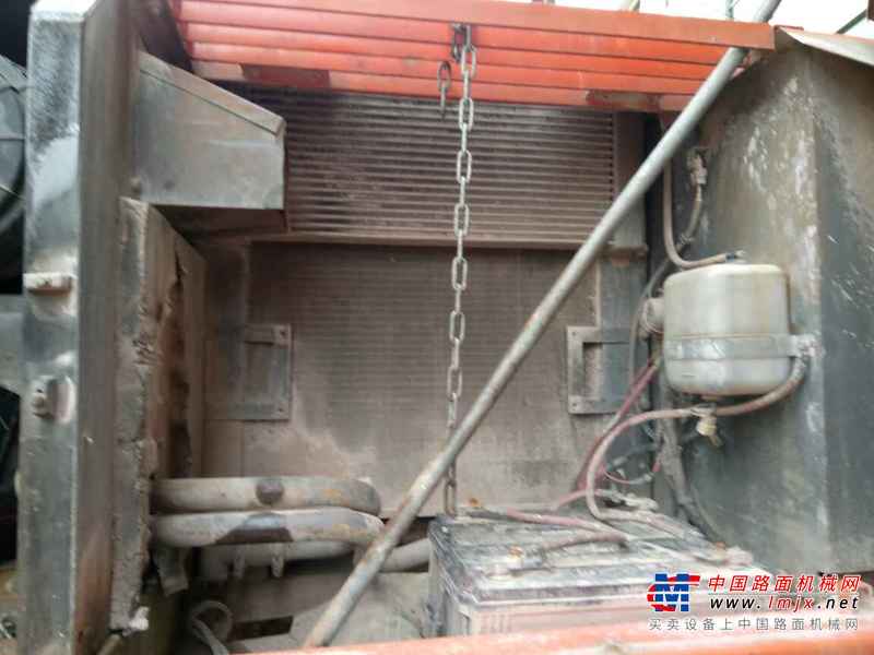 江西出售转让二手12000小时2006年日立ZX230挖掘机