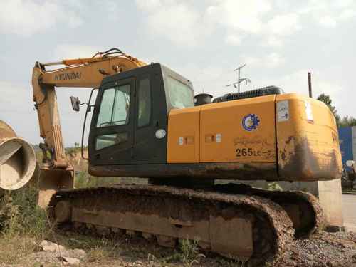 江西出售转让二手7600小时2010年现代R225LC挖掘机