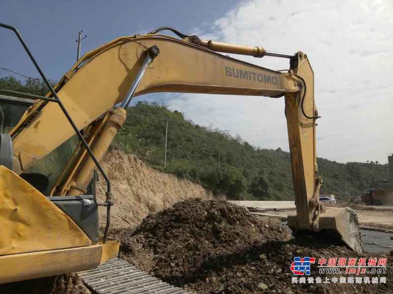 江西出售转让二手5600小时2012年住友SH210挖掘机
