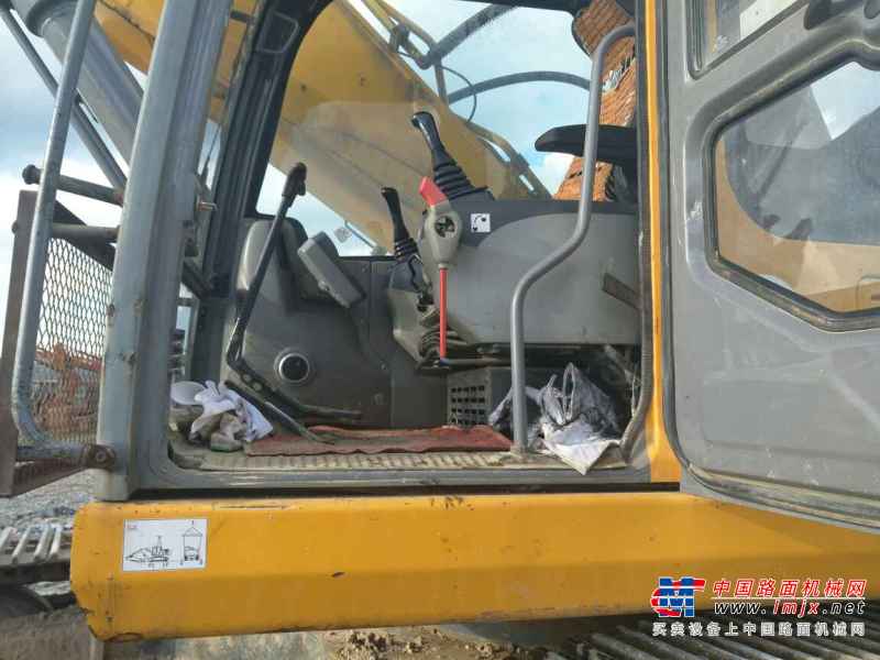 贵州出售转让二手9793小时2012年徐工XE370CA挖掘机
