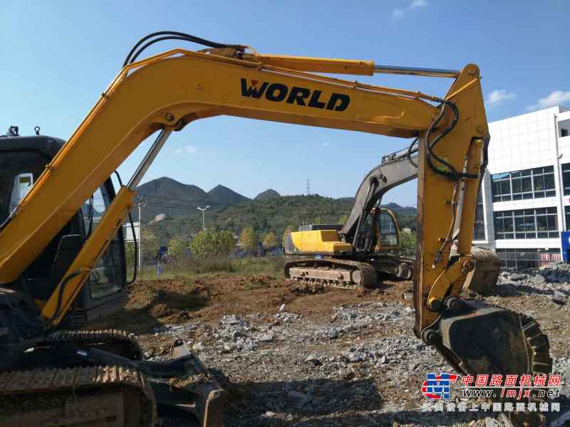 贵州出售转让二手1573小时2015年沃得重工W285挖掘机