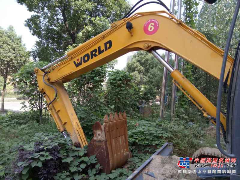 江西出售转让二手100小时2015年沃得重工W285挖掘机