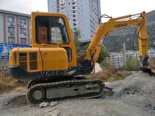 贵州出售转让二手6829小时2009年玉柴YC35挖掘机