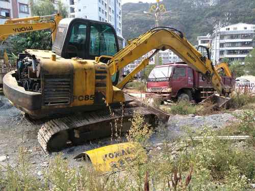 贵州出售转让二手13751小时2008年玉柴YC85挖掘机