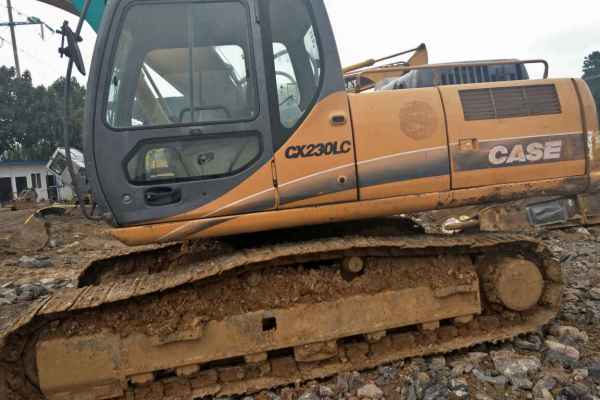 贵州出售转让二手6000小时2009年凯斯CX210C挖掘机