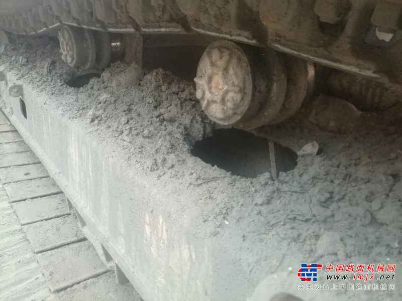 山西出售转让二手7400小时2013年沃尔沃EC210B挖掘机