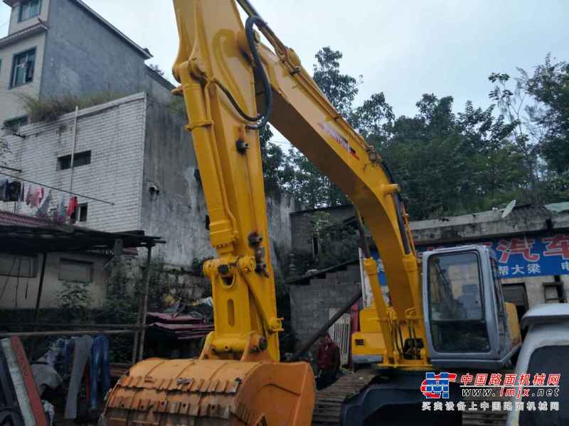 贵州出售转让二手15000小时2008年住友SH200A1挖掘机