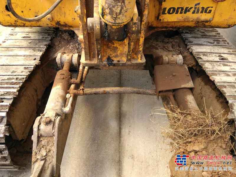 山西出售转让二手7000小时2009年龙工LG6060挖掘机