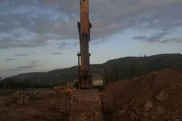 山西出售转让二手9000小时2009年徐工XE250挖掘机