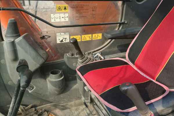 山西出售转让二手7700小时2011年日立ZX240挖掘机