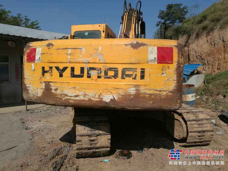 山西出售转让二手7400小时2007年现代R215挖掘机