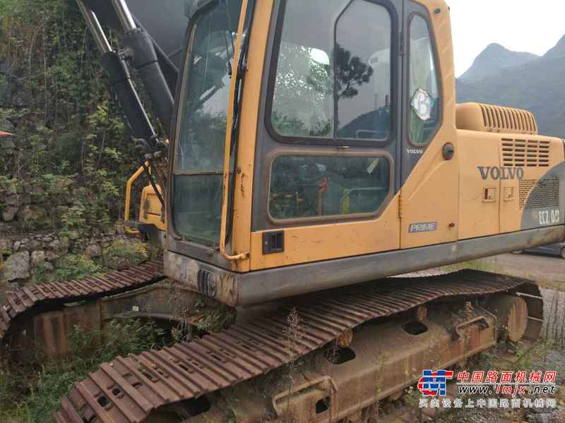 贵州出售转让二手6000小时2010年沃尔沃EC210B挖掘机